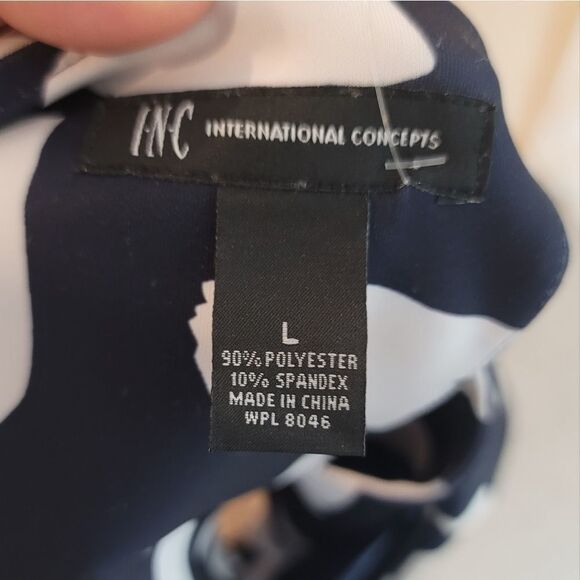 INC International Concepts Navy and White Heart Blouse - Picture 8 of 8